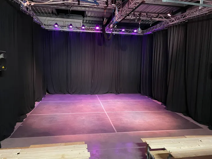 AlterActiv, École de Cirque — arts aériens-studio au Versoud — 3