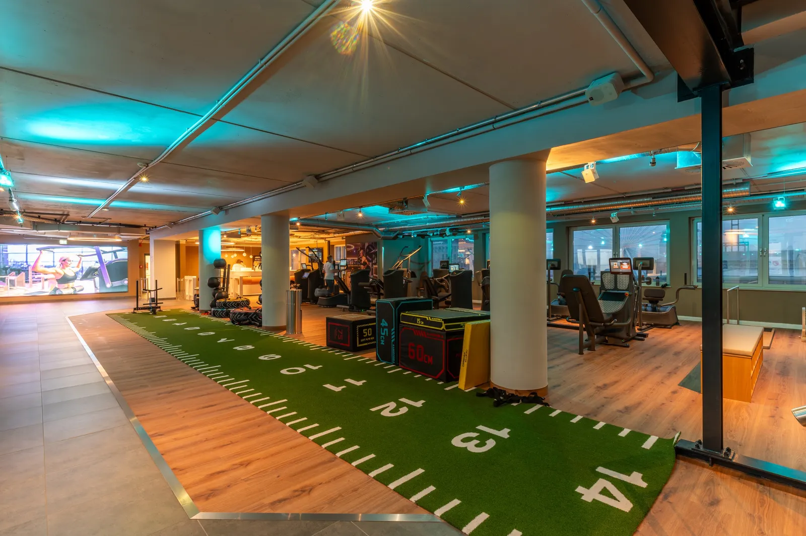 Sports Club Kiel — träningsstudio i Kiel — 4