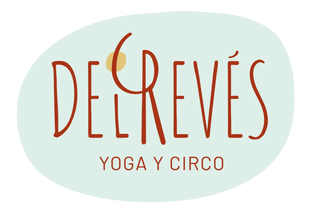 Del Revés Yoga y Circo — yoga-studio i l'Eixample, Barcelona — bild 2