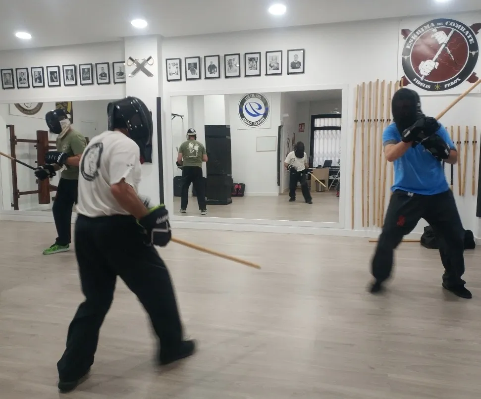 Asimetrías de Combate — artes marciales-studio en Fuenlabrada — 5