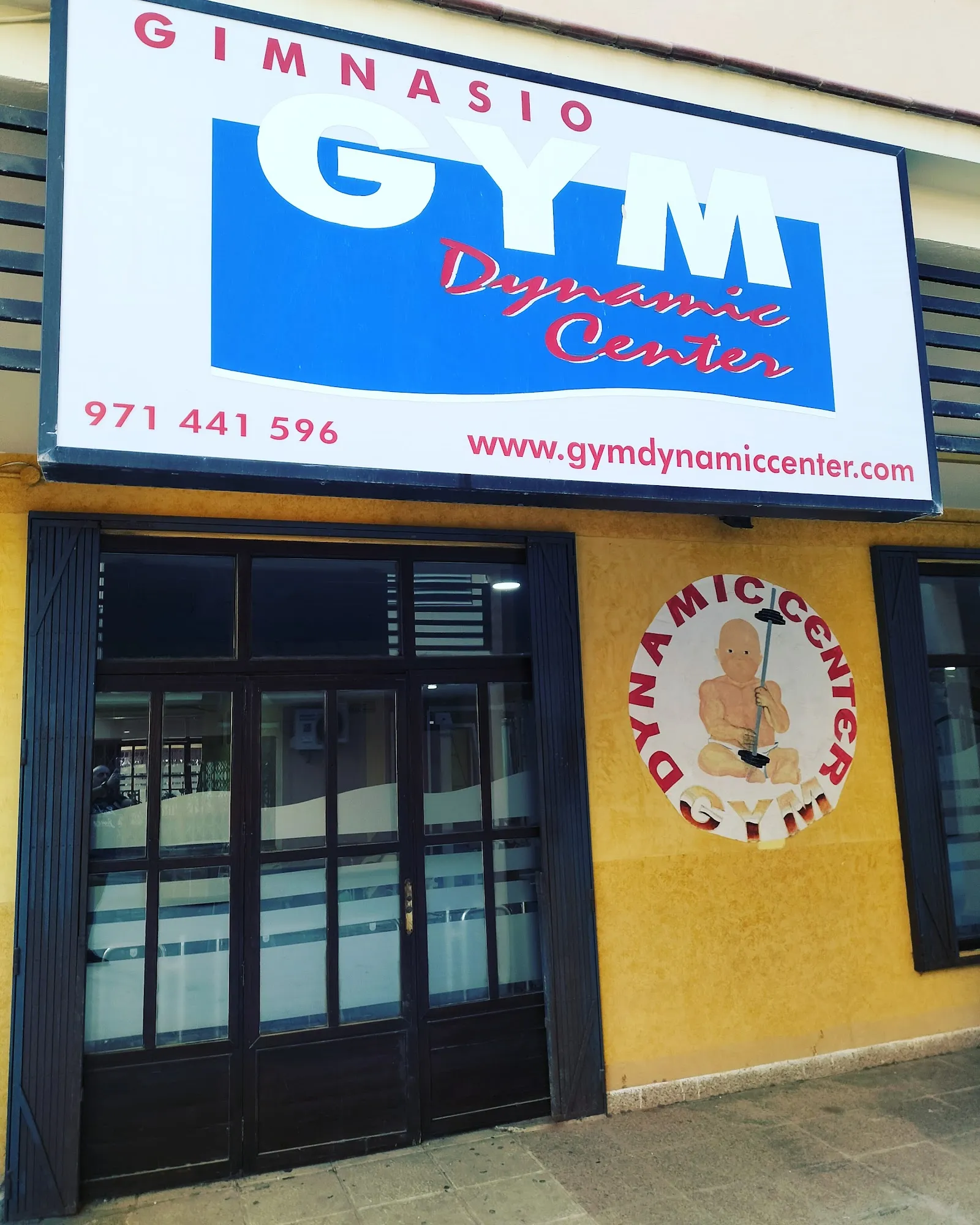 GYM DINAMIC CENTER — estudio de fitness-studio en S'Arenal — 4