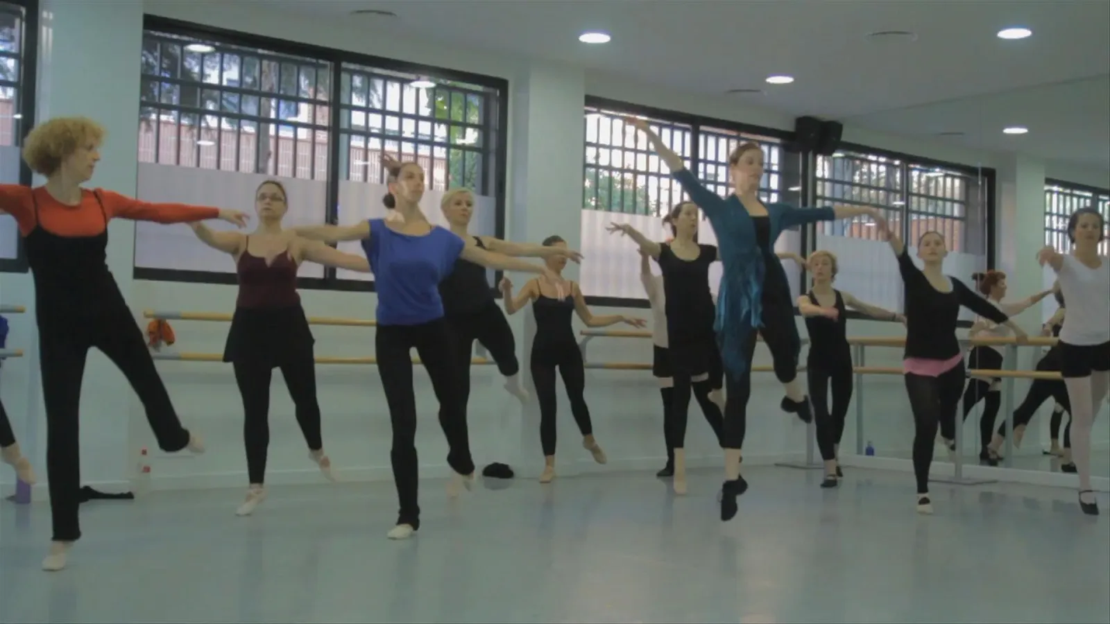 Escuela De Ballet - Ecole Française De Danse — baile-studio en Madrid — 3