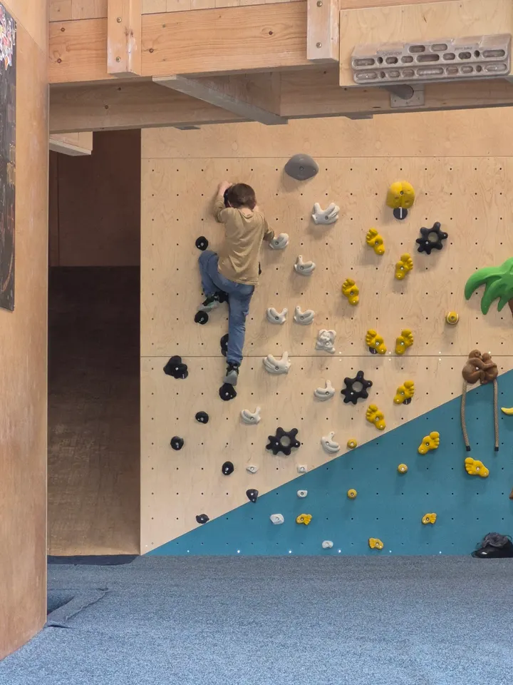 PEAK7 Boulderhalle Landshut — bouldern-studio in Ergolding — 5