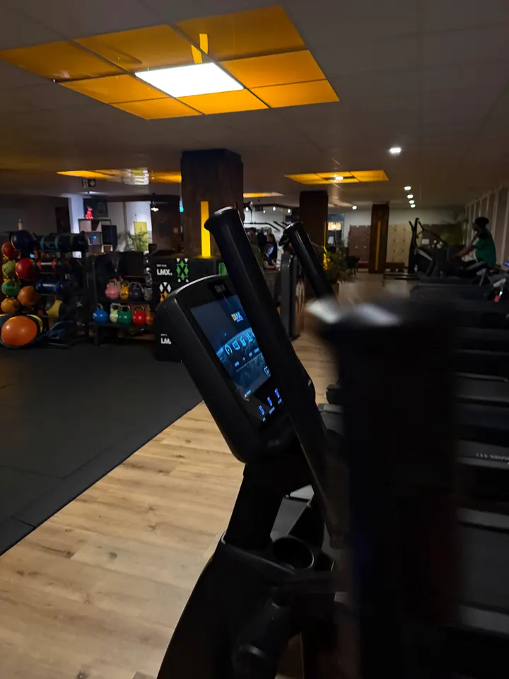 five stars fitness Essen — fitnessstudio in Essen — 4