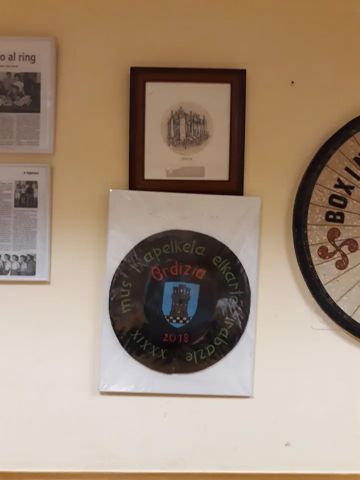 Sociedad Deportiva Gastronómica Boxing Ciclo Club — artes marciales-studio en Ordizia — 2