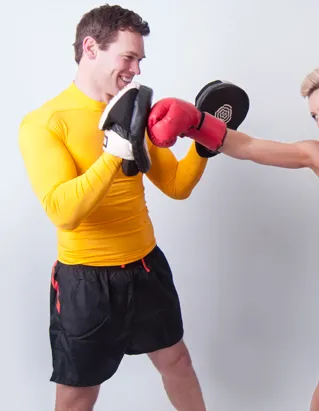 Blackheath Studio Personal Training, Fitness, Weight Loss, Wellbeing, Posture Analysis, Injury Rehab, Nutrition, Back Pain. — pt studio in London — 4