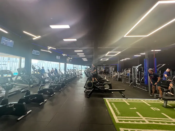 GESTION DEP. LOWGYM SL — estudio de fitness-studio en Mairena del Aljarafe, Sevilla — 2