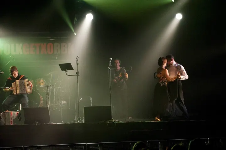 BilbaoBaila Dantza Eskola — baile-studio en Bilbao — 3