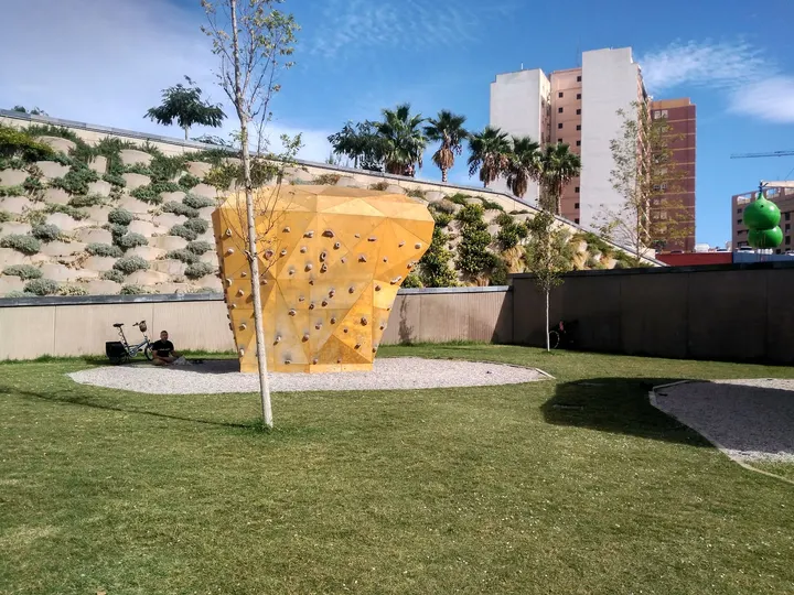 Rocódromo - Parque Central — escalada-studio en Russafa, Valencia — 3