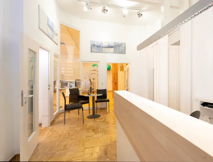 Institut für Ganzheitliche Bewegungstherapie - Dr. Michael Utech — PT-Studio in Calenberger Neustadt, Hannover