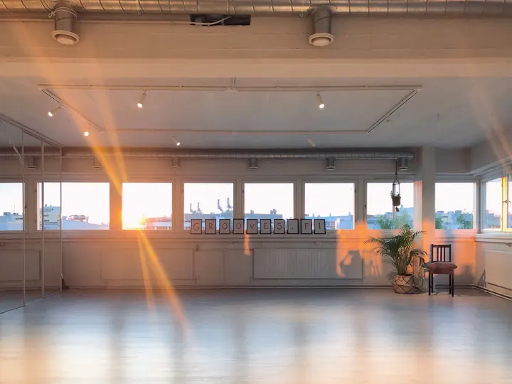GROOVES — Tanssi – Kamppi, Helsinki