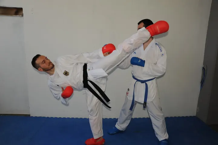 Shotokan Esslingen — kampfsport-studio in Esslingen am Neckar — 3