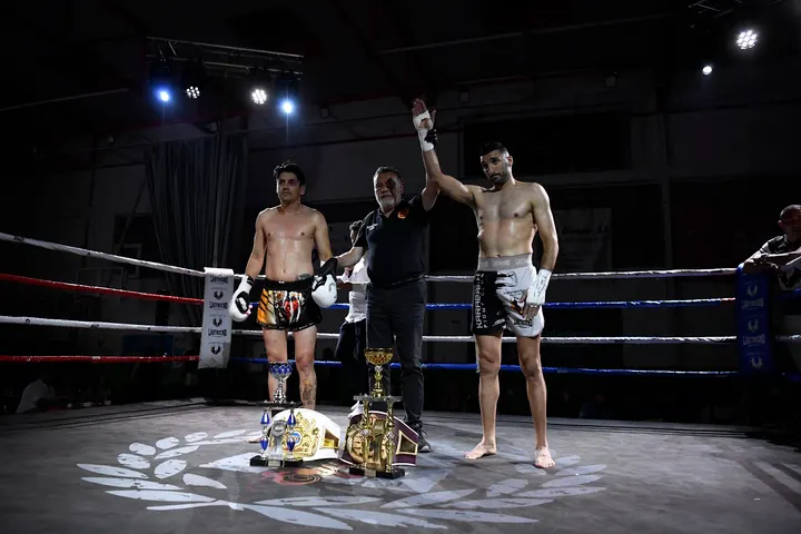 Karabakh Fight Club — MMA en Barrio Mies de Palacios, Torrelavega