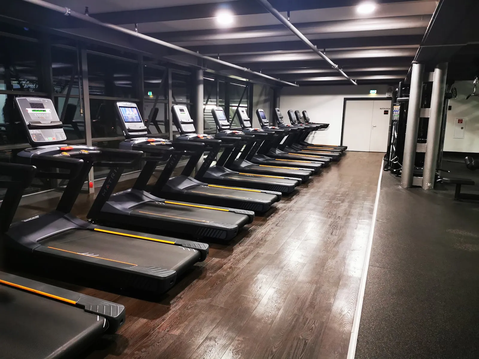 SUPERFIT Tegel — fitnessstudio in Berlin — 4