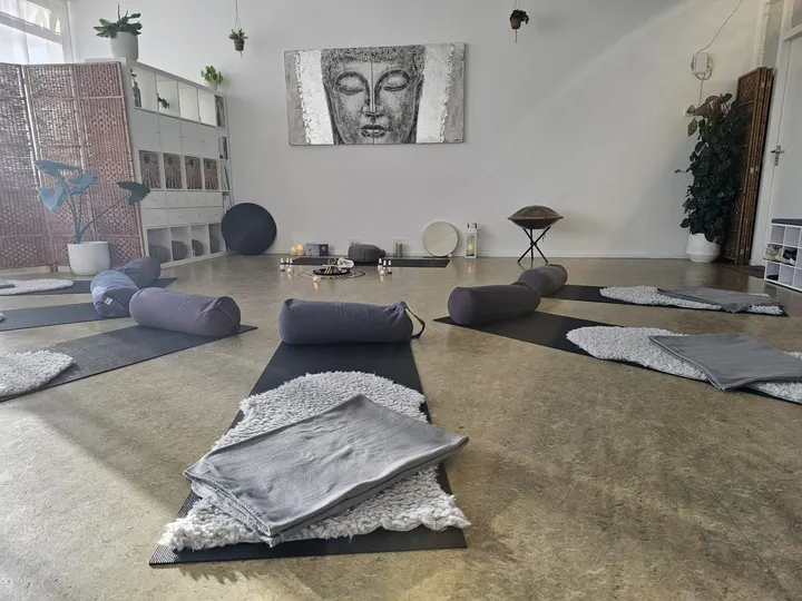SomaTerra, Holistische therapie en Yoga — yoga-studio in Alkmaar — 5