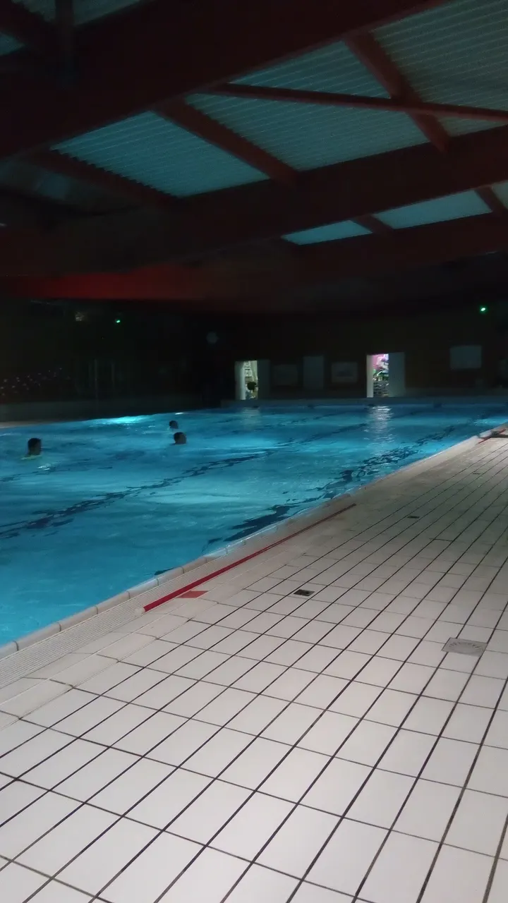 Piscine de l'Hautil — salle de fitness-studio à Vauréal — 3