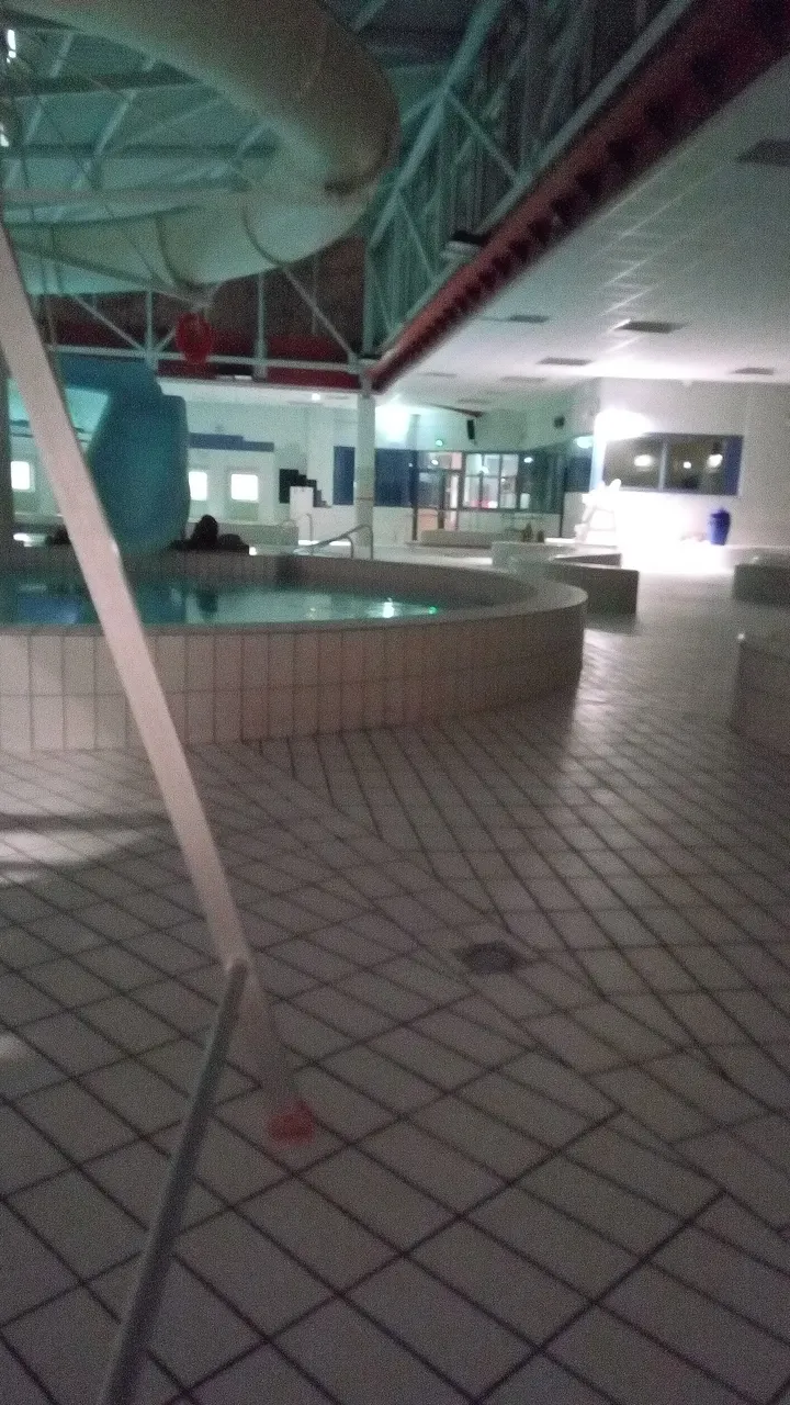 Piscine de l'Hautil — salle de fitness-studio à Vauréal — 4