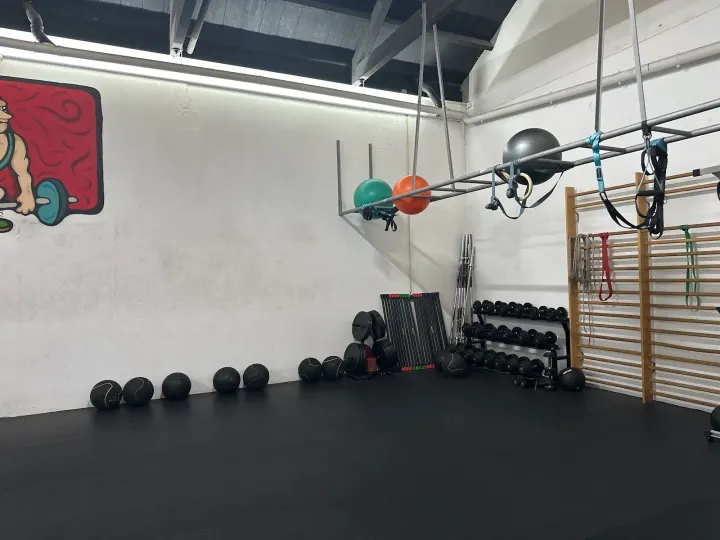 Academia Eu+ — ginásio-studio em Porto — 3