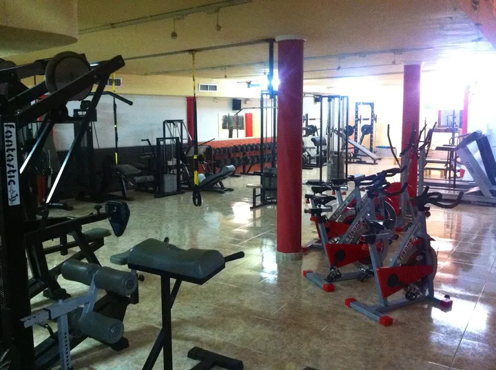 Gimnas 39 — gimnasia-studio en Betxí — 2