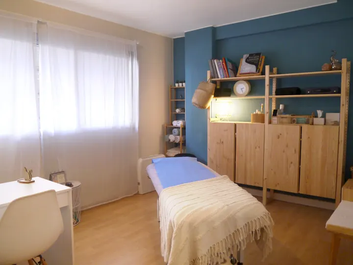 Oga Zaragoza. Escuela Sadhana De Yoga Y Pilates — yoga-studio en Zaragoza — 3