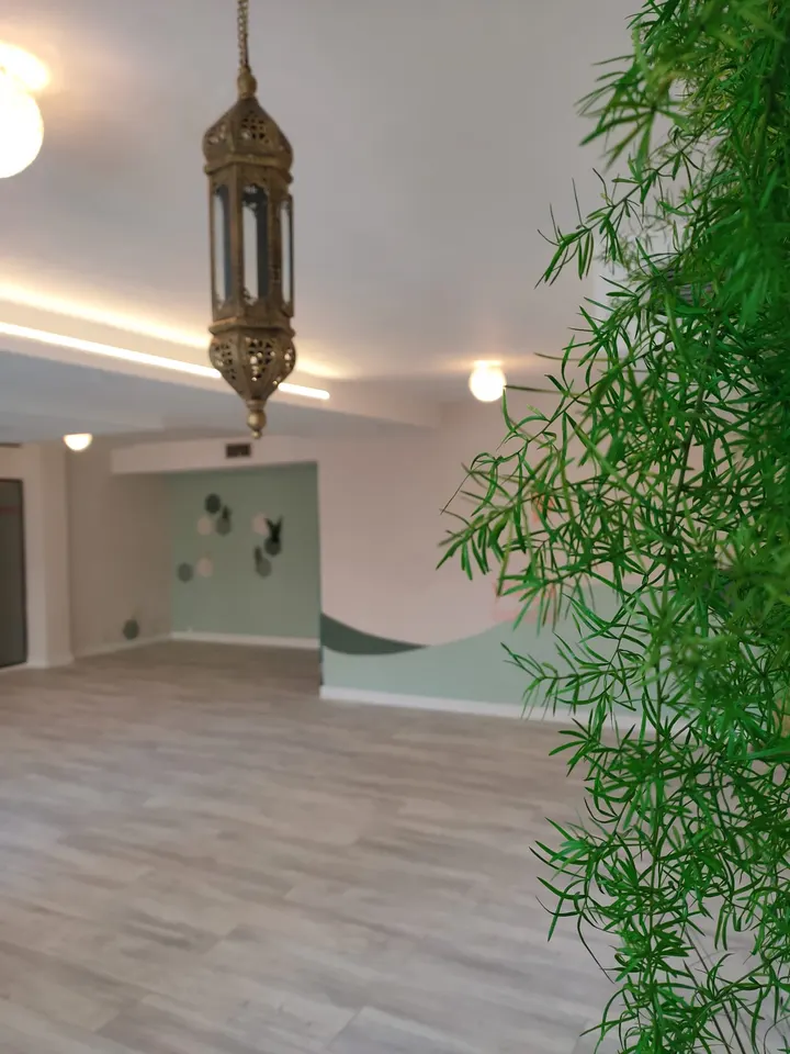 Oga Zaragoza. Escuela Sadhana De Yoga Y Pilates — yoga-studio en Zaragoza — 5