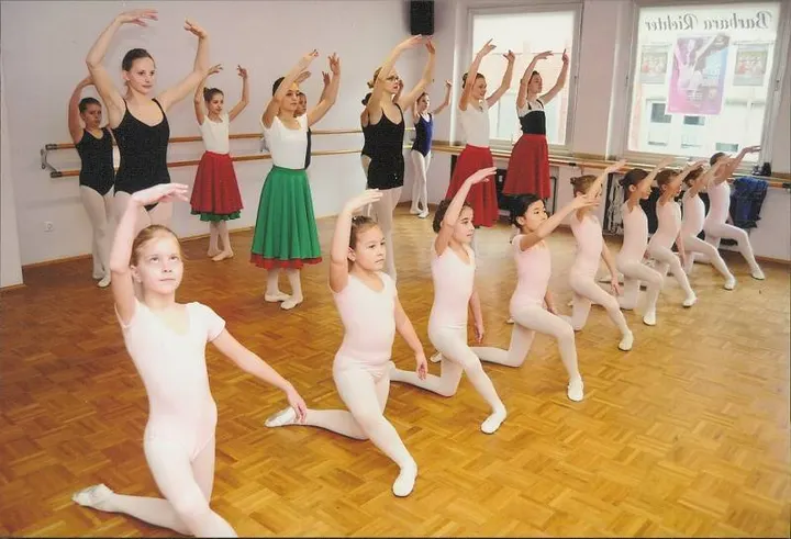 Kinderballett Barbara Richter — tanz-studio in Nordlünen, Lünen — 2