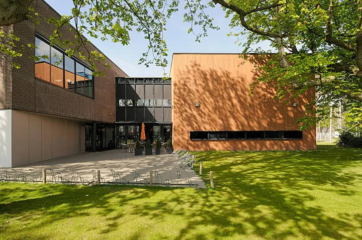 DéDé Dance Stratum — Dans in Stratum, Eindhoven