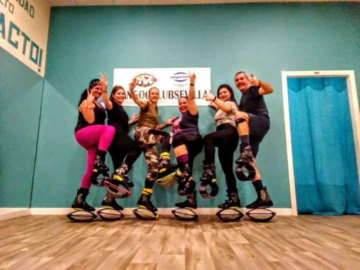 Kangoo Club Sevilla — baile-studio en El Juncal-Híspalis, Sevilla — 3