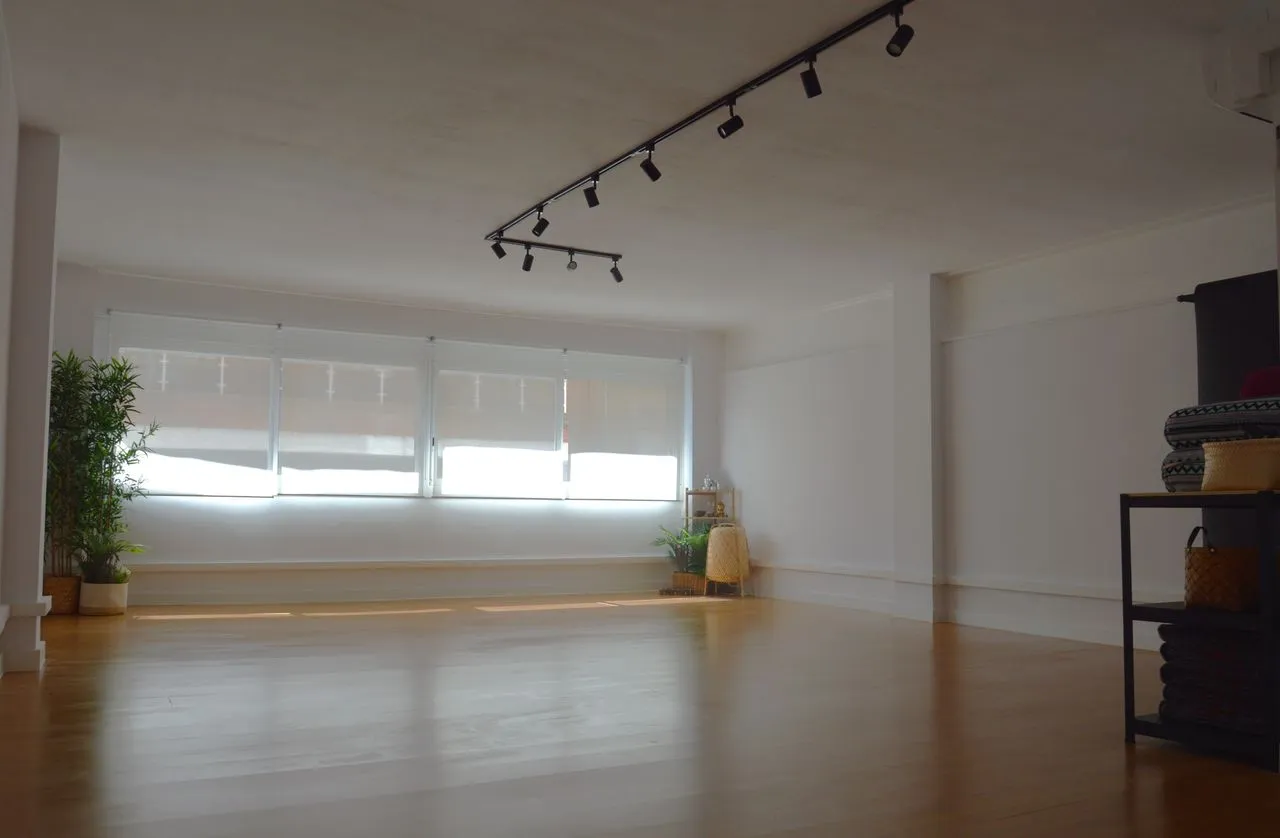 Espai LoCura · Psicología, Yoga y Terapias Holísticas — yoga-studio i L'Hospitalet de Llobregat — bild 4