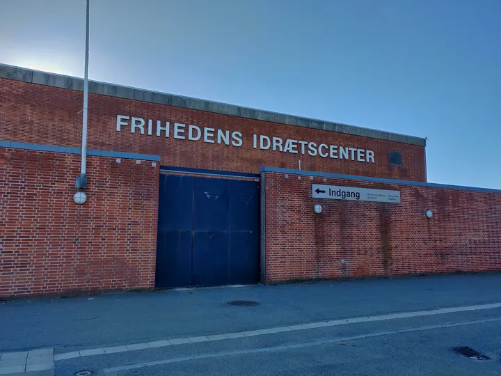 Frihedens Idrætscenter — træningsstudio i Hvidovre, København — 2