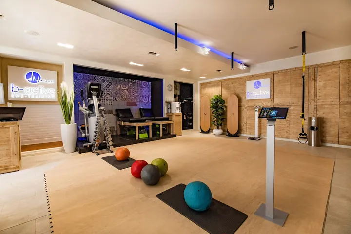 b-active — ems-training-studio in Würzburg Altstadt, Würzburg — 3