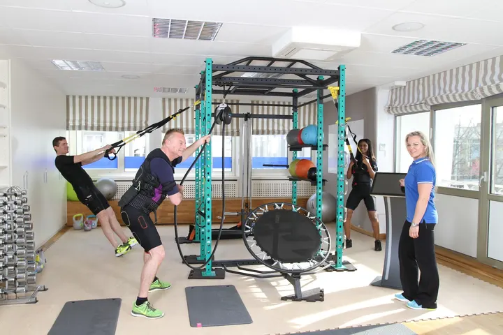 b-active — ems-training-studio in Würzburg — 3