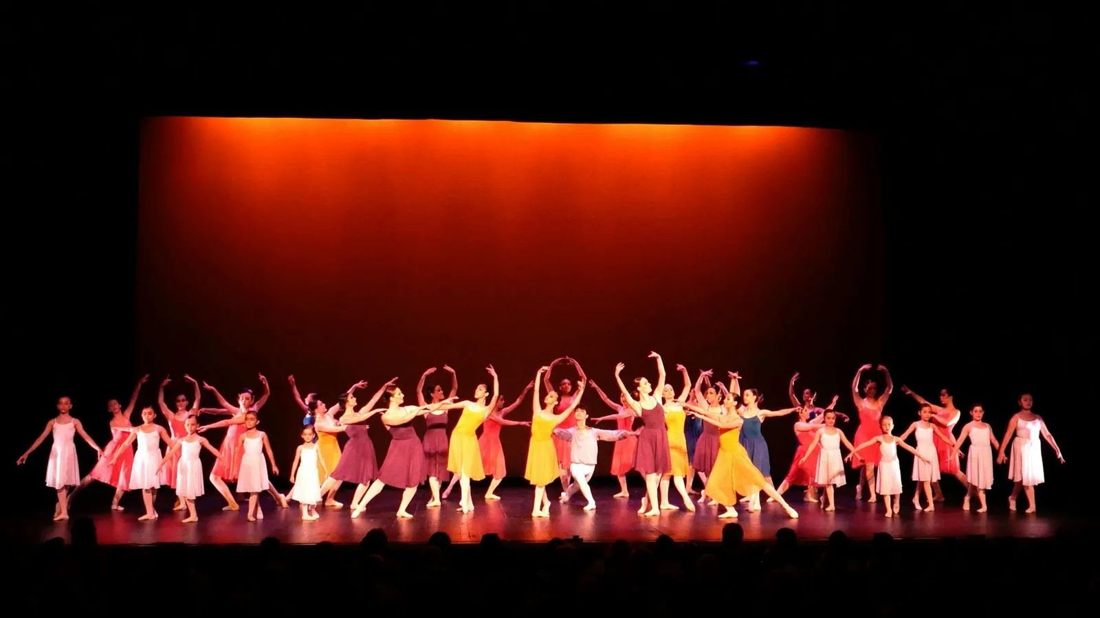 School Dance Studio Jose Merino — dans-studio i Móstoles — bild 5