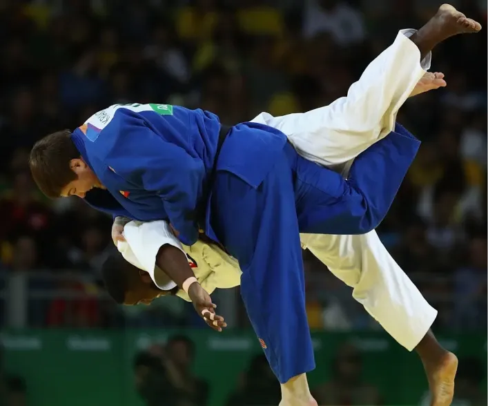 Jiu-jitsu Megalodón BJJ — martial arts-studio i Loreto, Cádiz