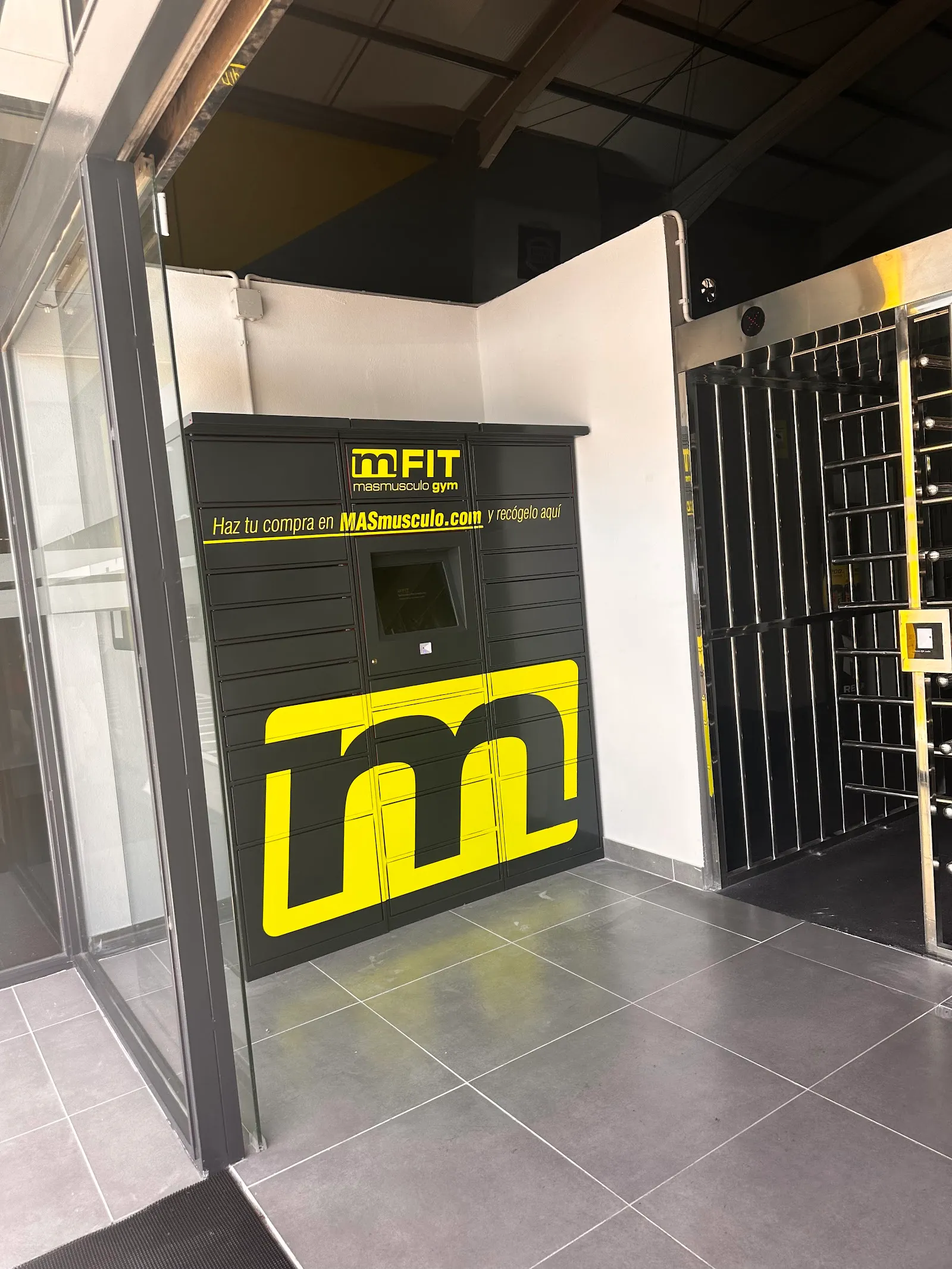 Masmusculo SUPERGYM Córdoba — estudio de fitness-studio en Córdoba — 3