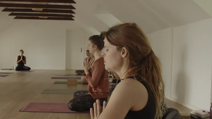 Yoga Unlimited ApS — Yoga i Espergærde