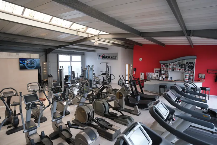 Explosives World Of Sports — fitnessstudio in Haarenstroth, Bad Zwischenahn — 2