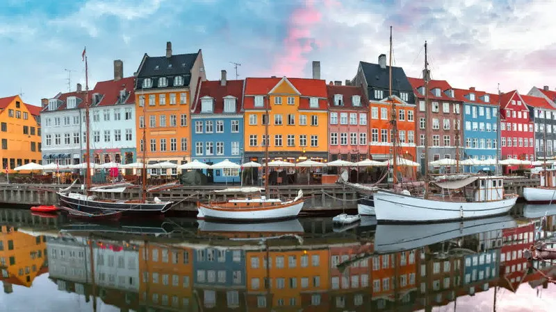 Hot Yoga Copenhagen — yoga-studio i Christianshavn, København — 2