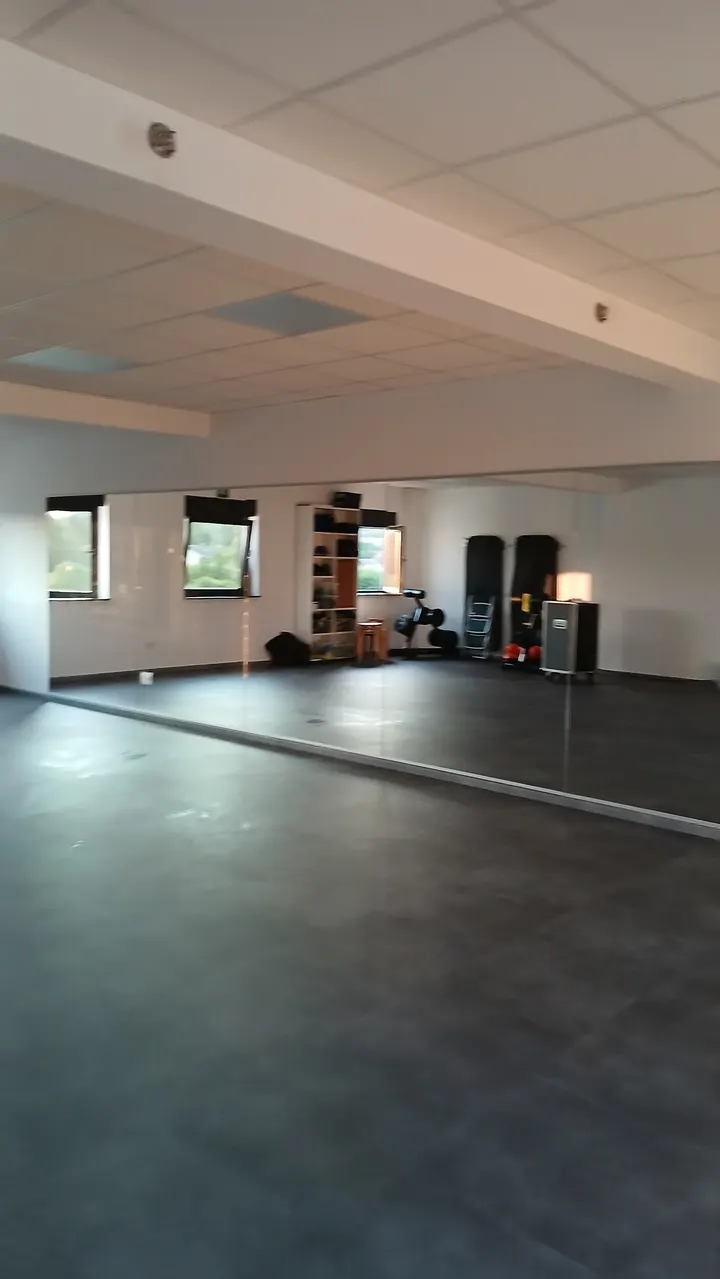 Fit im Grund — fitnessstudio in Ebsdorfergrund — 2