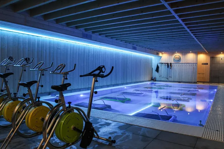 Eau et Forme — salle de fitness-studio à Crespières — 2