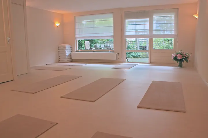 Khagaya Yoga & Coaching — Yoga in Haagse Hout, Den Haag