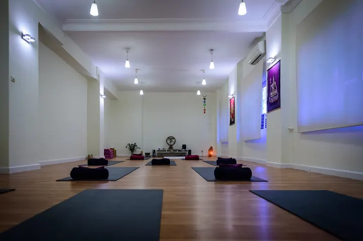 Yogaes Argüelles — yoga-studio en Madrid — 5