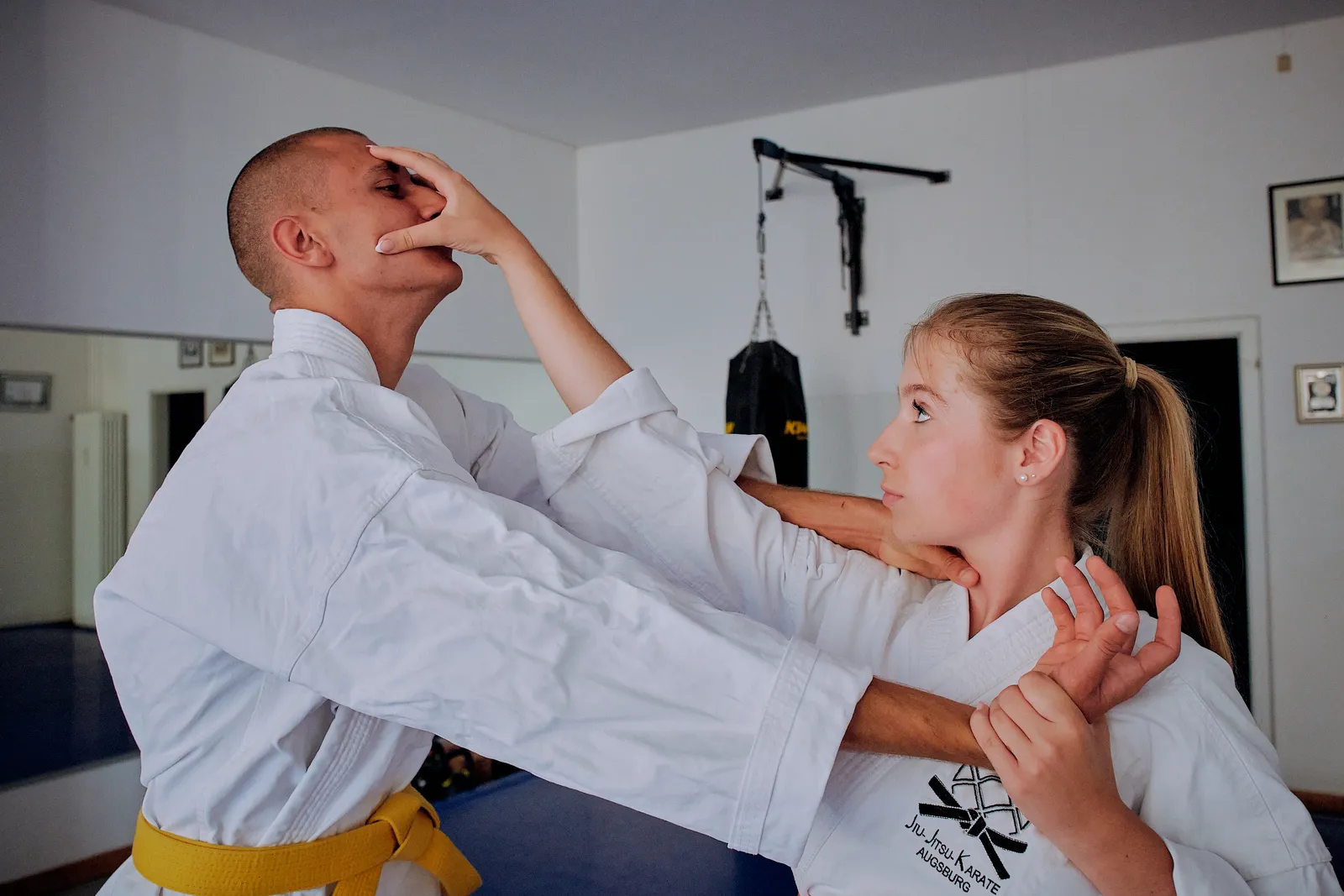 Jiu-Jitsu-Karate-Schule Augsburg — kampfsport-studio in Augsburg — 6