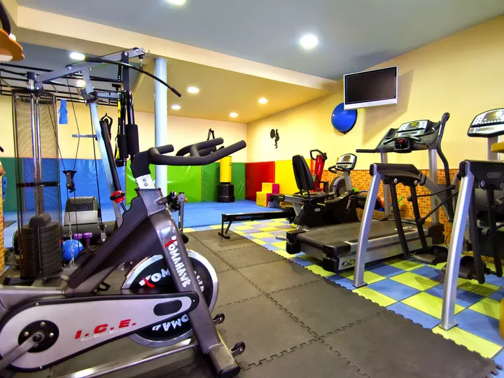 José Vidal Health Studio — entrenamiento personal-studio en Benidorm — 3