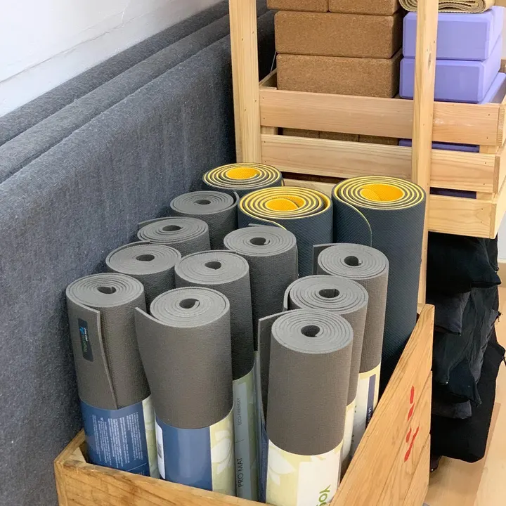 Centro Akhara - Yoga y Meditación — yoga-studio en Guadalajara — 5