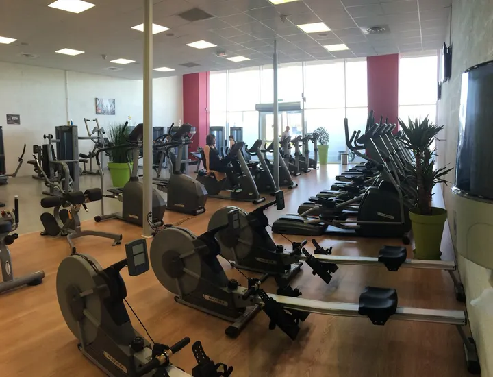 Oxygene Sport — salle de fitness-studio à Résidence Montaigne, Pineuilh — 3