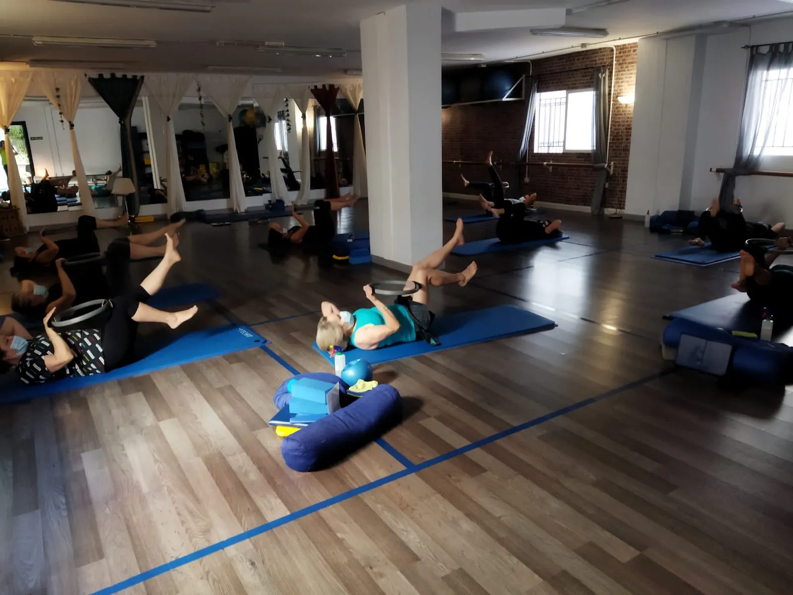Equilibrio Fitness — estudio de fitness-studio en Baza — 3
