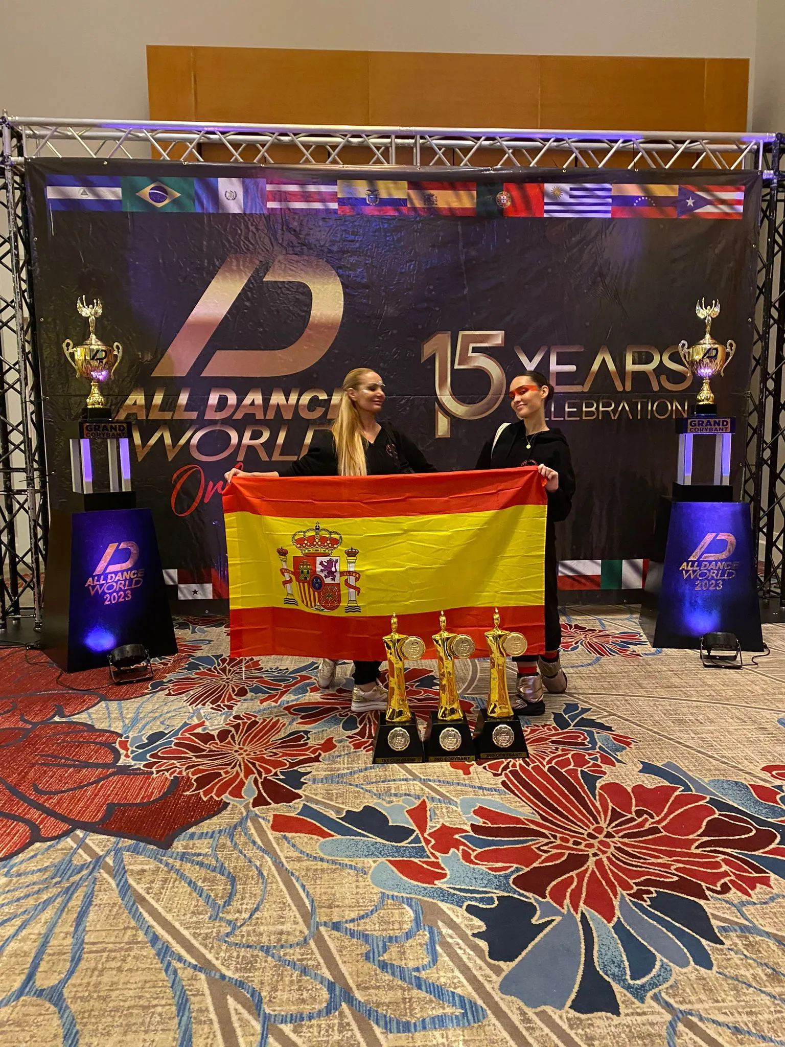 Izansdance — dans-studio i Málaga — bild 3