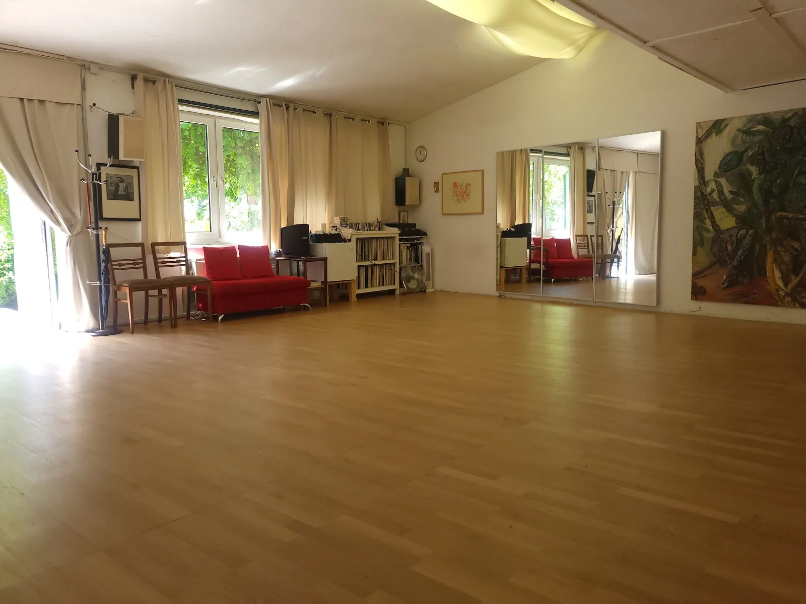 Die Tango Schule — tanz-studio in Maxvorstadt, München — 2