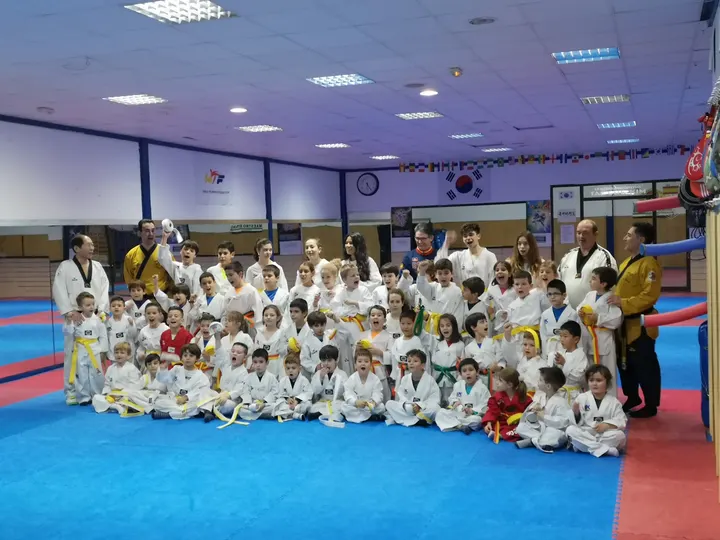 Tae E Guk Kim — artes marciales-studio en Cruz Campo, Mérida — 2